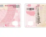 Polskie prawo jazdy. Czy trzeba wymienić prawo jazdy po zmianie adresu? Dokument zawiera dane kierowcy i kategorie pojazdów.