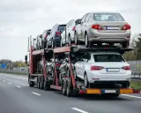 Transport samochodów z zagranicy. Warto pamiętać o kwestii VAT przy zakupie samochodu z zagranicy.