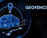 Cyfrowy schemat ciężarówki z pinezką lokalizacji i tekstem "GEOFENCING" ilustruje, geofencing co to jest w kontekście śledzenia i zarządzania flotą.