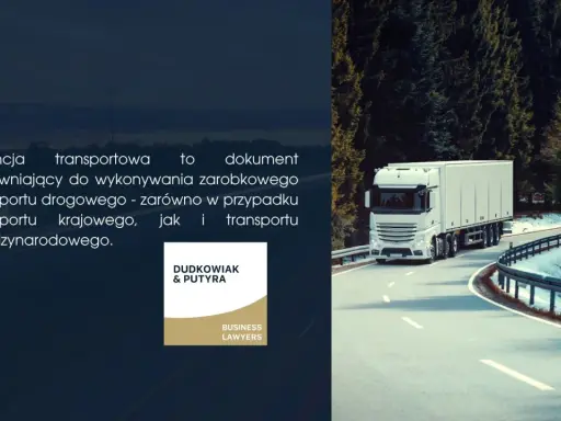 Biała ciężarówka jedzie krętą drogą przez las. Tekst informuje, że licencja krajowa uprawnia do transportu drogowego.